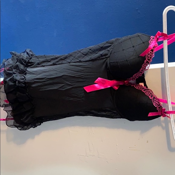 Baby doll style lingerie - Picture 1 of 2